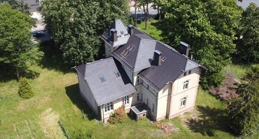 Przestronna willa z dużym potencjałem, 423 m2, działka 3578 m2 dom Zawadzkie, Opolska