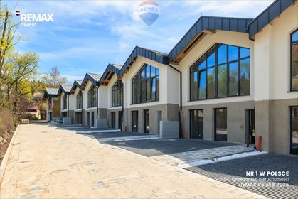 Przestronny apartament z otwartą przestrzenią i wysokim sufitem mieszkanie Wisła