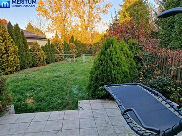 Dom szeregowy 144 m² z ogródkiem i garażem w Nadarzynie dom Nadarzyn
