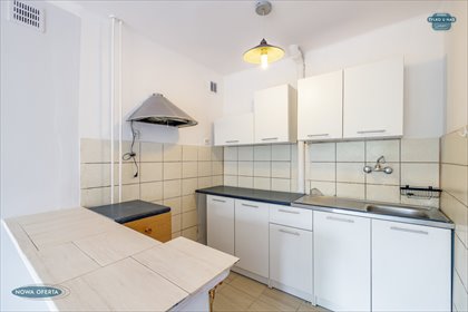 Na sprzedaż funkcjonalne 2-pokojowe mieszkanie 35 m² w Sieradzu mieszkanie Sieradz, Adama Mickiewicza