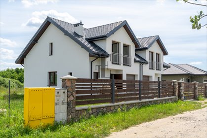 Nowoczesny dom 131 m² z garażem, ogród i alarm dom Warszawa, Białołęka Kobiałka