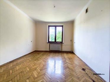 Dwustronne 2 pokoje z piwnicą i parkingiem mieszkanie Dęblin