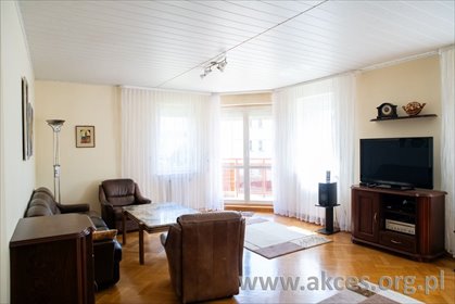 Przestronne 3-pokojowe mieszkanie z balkonem i garażem mieszkanie Warszawa, Ursus, Skorosze, Tomcia Palucha