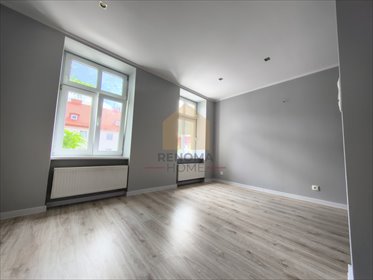 Przytulne 43 m² z ogrodem i piwnicą w Świdnicy mieszkanie Świdnica