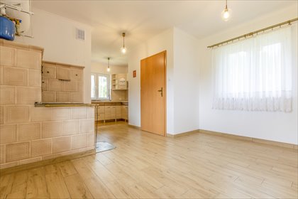 Kameralny dom z ogrodem w Jastkowicach, 35 m² dom Jastkowice, Zaonie