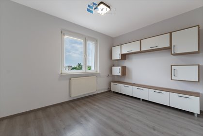 2-pokojowe mieszkanie po odświeżeniu, piwnica, dobra lokalizacja mieszkanie Ostróda, Ostróda, Jaracza