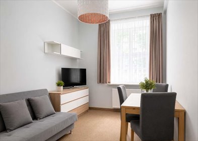 Przestronne 75 m² - 2 pokoje z dwoma łazienkami w centrum mieszkanie Poznań, Centrum, Wierzbowa