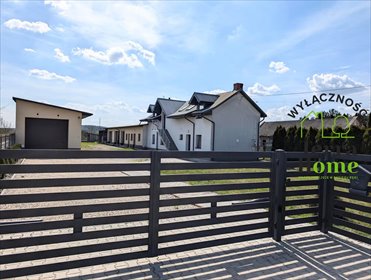 Urokliwe gospodarstwo 1,67 ha z domem 90 m2 i zabudowaniami dom Gnieździska