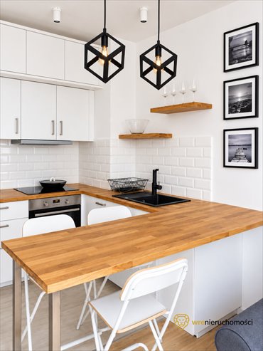 Na wynajem przestronne 3-pokojowe mieszkanie 53 m² z balkonem i miejscem garażowym mieszkanie Wrocław, Kabaczkowa
