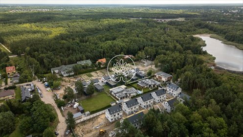 Na sprzedaż nowoczesny bliźniak 253 m² z ogrodem i technologiami dom Marki