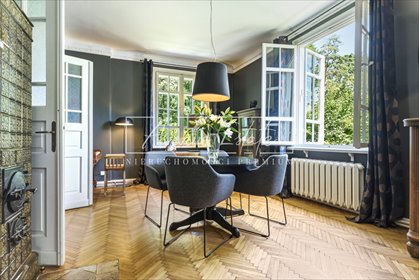 Do sprzedania unikatowy dworek 205 m² w Komorowie dom Komorów, Bankowa