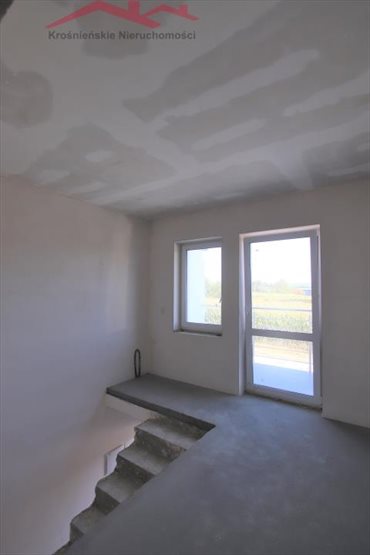Mieszkanie trzypokojowe na sprzedaż Krosno, Suchodół 80m2 Foto 5