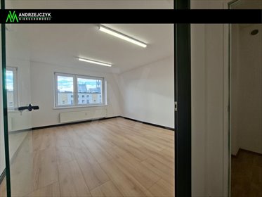 Nowoczesne biuro 86m2 z klimatyzacją i miejscem parkingowym lokal użytkowy Gdynia, Śródmieście, centrum, 10 Lutego