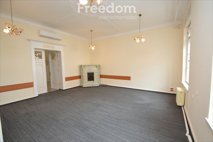 Zabytkowe biuro w centrum Opola, 100 m², prestiżowa lokalizacja lokal użytkowy Opole, ks. Konstantego Damrota