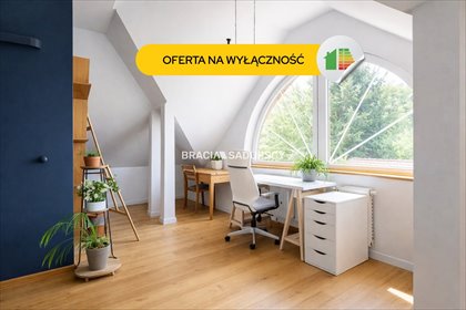 Przestronny dom z tarasem i garażem w Pielgrzymowicach dom Pielgrzymowice, Przymiarki