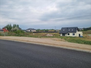 Działki budowlane z projektem domu, uzbrojone, blisko jeziora działka Brodnica, Polna