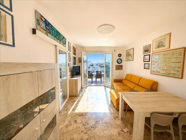 Do sprzedania przestronne 92 m² z dużym tarasem w Jesolo Lido mieszkanie Jesolo Lido