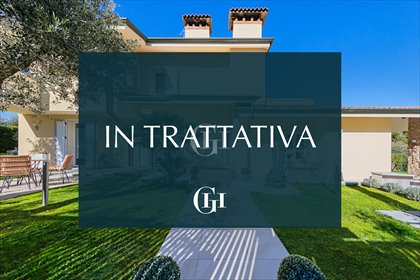 Luksusowa willa z widokiem na jezioro i ogrodem dom Desenzano del Garda