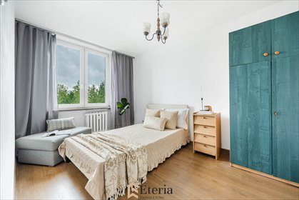 Widok z okien na zieleń, balkon i potencjał aranżacyjny mieszkanie Warszawa, Targówek, Bródno