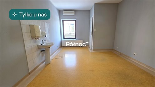 Lokal usługowy 62m² z klimatyzacją - centrum Częstochowy lokal użytkowy Częstochowa, Śródmieście, al. Aleja Najświętszej Maryi Panny