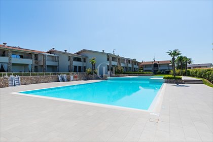 Zapraszam do obejrzenia nowoczesnego apartamentu 42 m² z ogrodami mieszkanie Desenzano del Garda