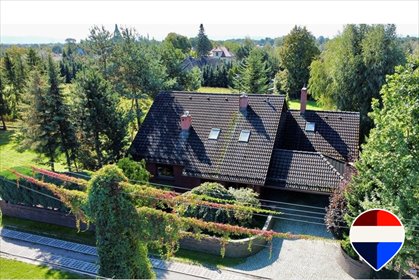 Przestronny dom 170 m² z ogrodem zimowym i garażem dom Piasek, Magnolii