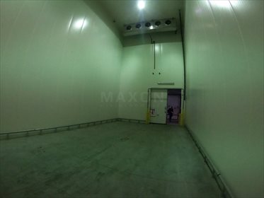 Lokal użytkowy na wynajem Regnów 1 800m2 Foto 4