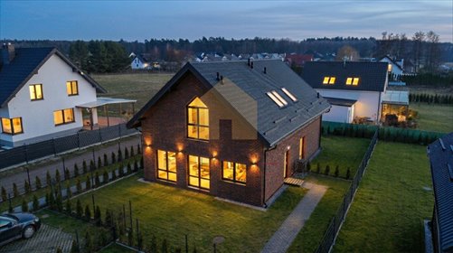 Dom z cegły z ogrodem i tarasem w Pruszowicach dom Pruszowice