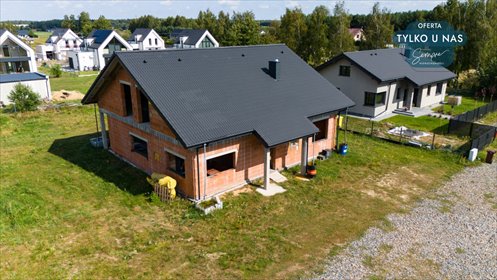 Dom w stanie surowym z dużym potencjałem. dom Zduńska Wola