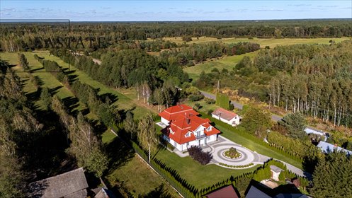 Przestronny dom z sauną, ogrodem 3600 m² i garażem dom Nowy Jadów