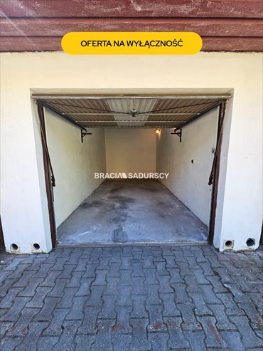 Garaż 18 m² z prądem w Prądniku Czerwonym - zapraszam garaż Kraków, Prądnik Czerwony, Kwartowa