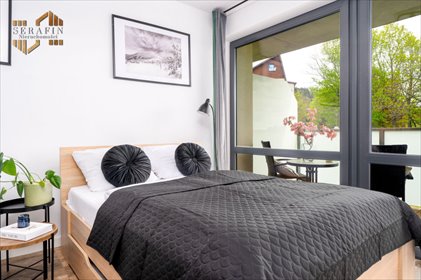 Nowoczesny apartament z panoramicznymi przeszkleniami i SPA. mieszkanie Karpacz, Karkonoska
