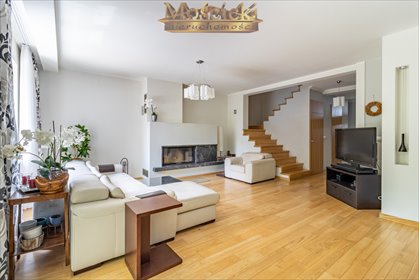 Skrajny segment 357 m2 w cichej okolicy Kabat dom Warszawa, Ursynów, Kabaty