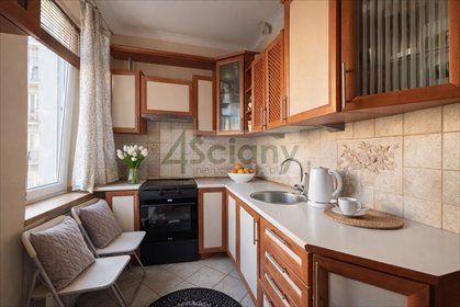 Dwustronne 48 m² w Woli z windą i nowymi oknami mieszkanie Warszawa, Wola, Młynów, Płocka