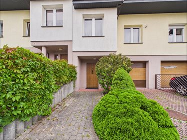 Sprzedam dom 180 m² z garażem i poddaszem do własnej aranżacji dom Kielce, Skalista