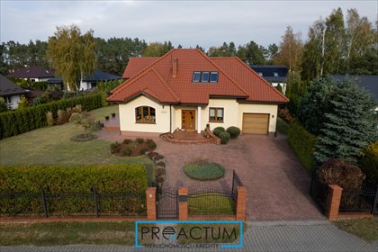 Przestronny dom 183 m² z garażem i ogrodem w Ciechocinku dom Ciechocinek