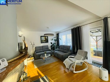 Przestronny dom 200 m2 z garażem i fotowoltaiką dom Podkowa Leśna