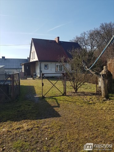 Do sprzedania urokliwy bliźniak z 2 działkami i 3 pokojami dom Żelmowo