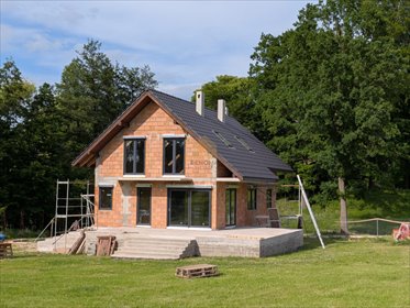 Nowoczesny dom 159 m² z dużą piwnicą i działką 2200 m² dom Trzebnica