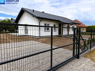 Nowoczesny dom 105 m2 z dużą działką w Bramkach dom Bramki