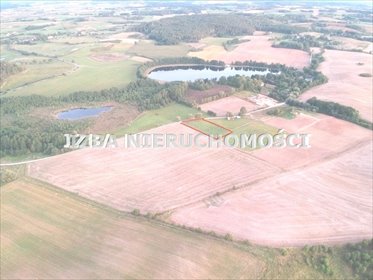 Urokliwa działka 3000 m² z warunkami zabudowy nad jeziorem działka Mącze