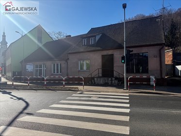 Inwestycyjny dom z usługami i potencjałem w centrum Ujścia dom Ujście