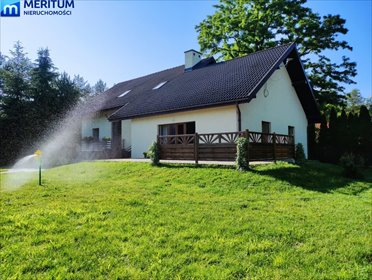 Dom wolnostojący 300 m2 z dużym ogrodem i klimatem dom Czarny Las