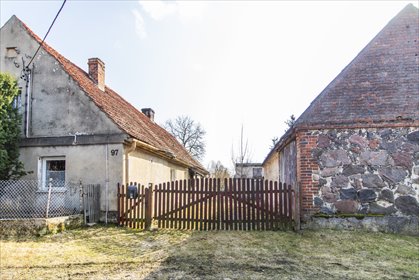 Widok na Pałac. Dom i 29 arów działki. dom Stypułów
