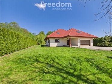 dom na sprzedaż 225m2 dom Lewickie