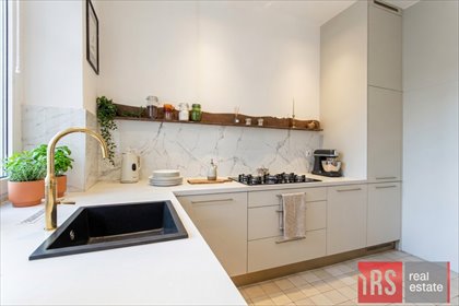 Urokliwe 87,85 m² w przedwojennej kamienicy (bytomskie centrum) mieszkanie Bytom, Jagiellońska