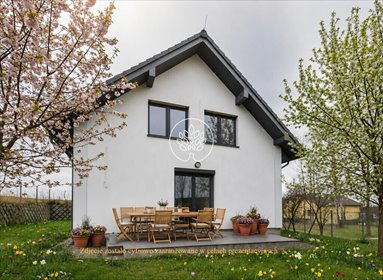 Dom w Pilicy 146 m², taras, garaż, gotowy do zamieszkania dom Pilica