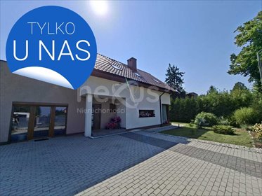 Zapraszam do obejrzenia domu 212 m² z ogrzewaniem podłogowym i fotowoltaiką dom Polakowice