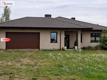 Zapraszam do przestronnego domu 200 m² z garażem i tarasem dom Dąbrówka