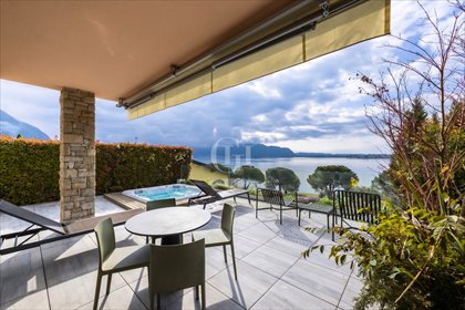 Do sprzedania luksusowy apartament z widokiem na jezioro Iseo mieszkanie Sarnico